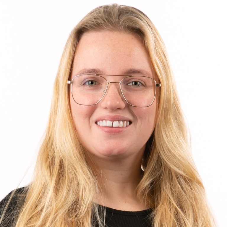 Tara Goossens - Ursem, medior adviseur bodem, groeien, BK ingenieurs, werkenbijbkingenieurs, bodemadviseur, ervaring, testimonial, kennismaken